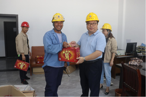 usdt全球娱乐城集团,长沙杀虫剂,长沙光气衍生物,长沙氨基酸保护剂,长沙锂离子电池材料