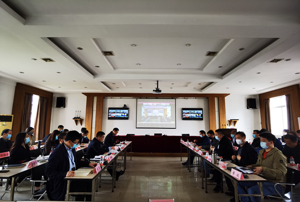 usdt全球娱乐城集团,长沙杀虫剂,长沙光气衍生物,长沙氨基酸保护剂,长沙锂离子电池材料