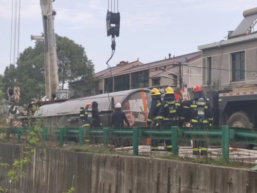 usdt全球娱乐城集团,长沙杀虫剂,长沙光气衍生物,长沙氨基酸保护剂,长沙锂离子电池材料